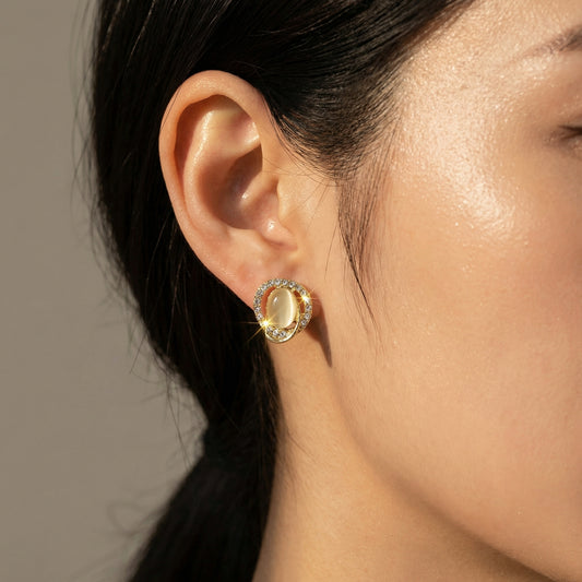 Golden Aura Oval Crystal Stud Earrings