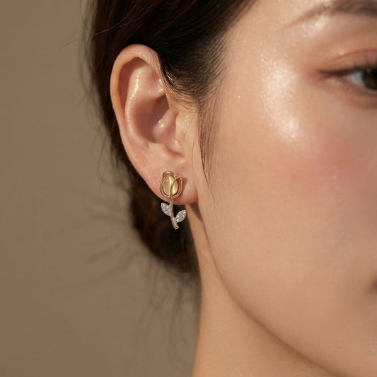 Golden Tulip Spark Stud Earrings