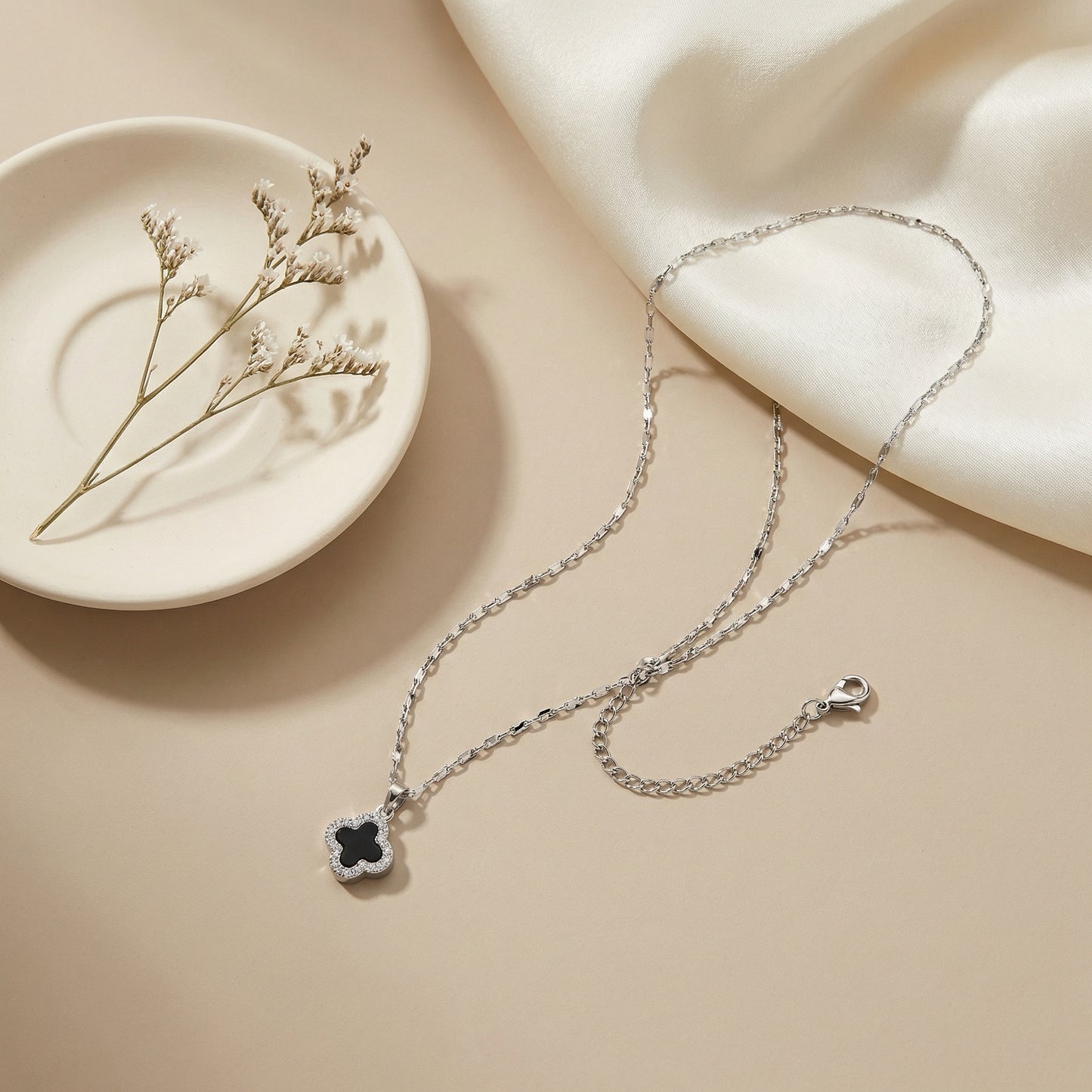 Korean Clover Black Silver Necklace