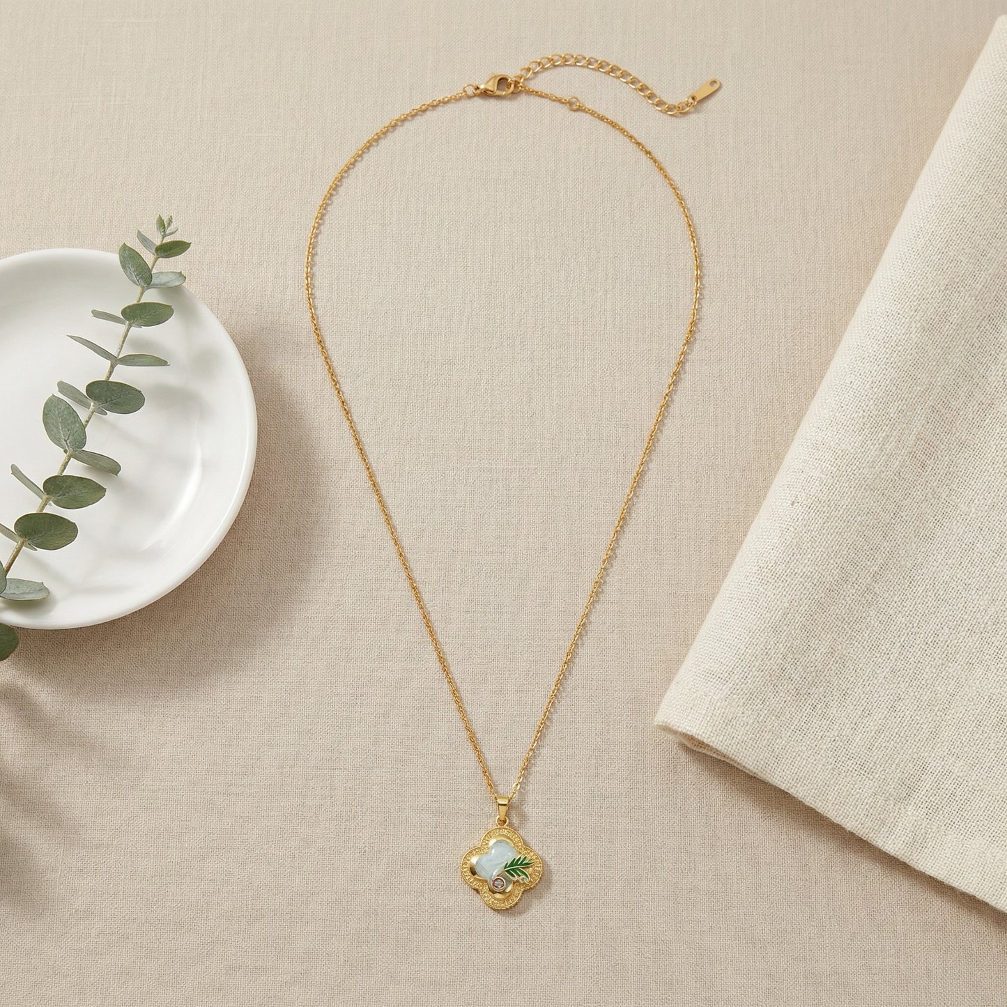 Korean Floral Clover Pendant Necklace