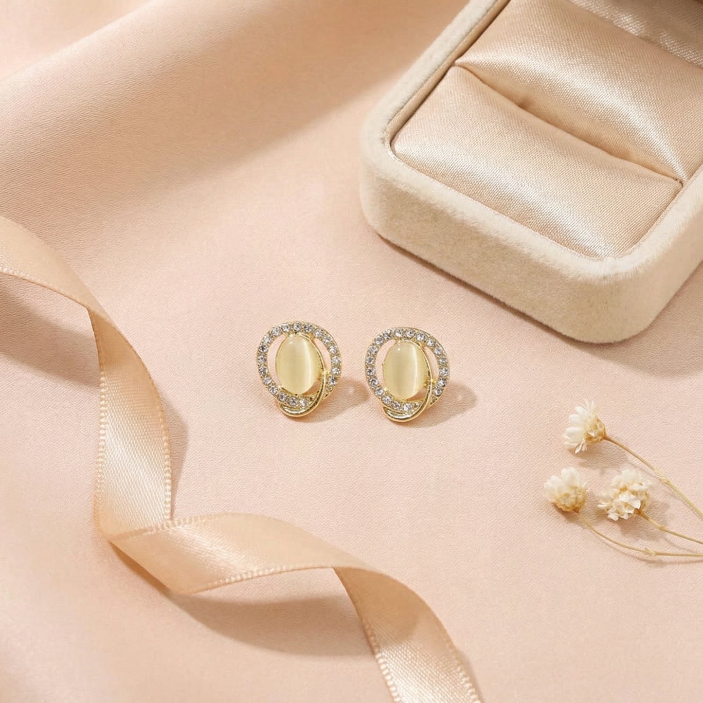 Golden Aura Oval Crystal Stud Earrings