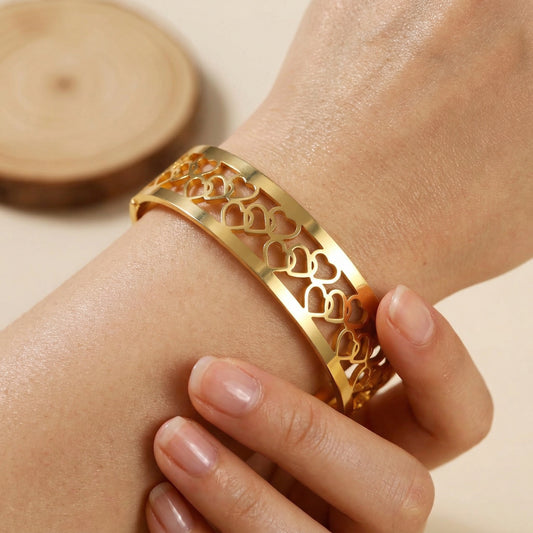 Golden Heart Lace Bracelet