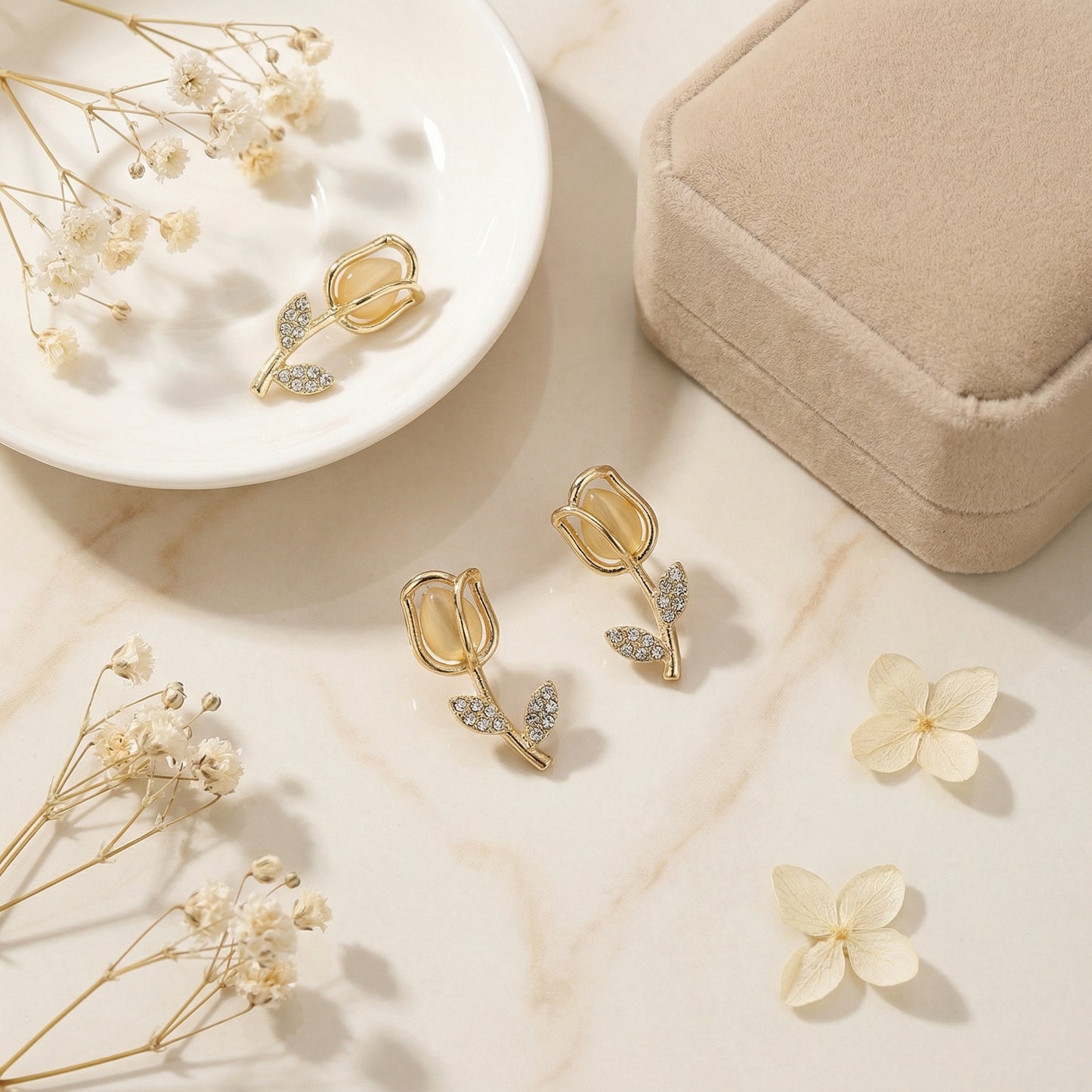 Golden Tulip Spark Stud Earrings