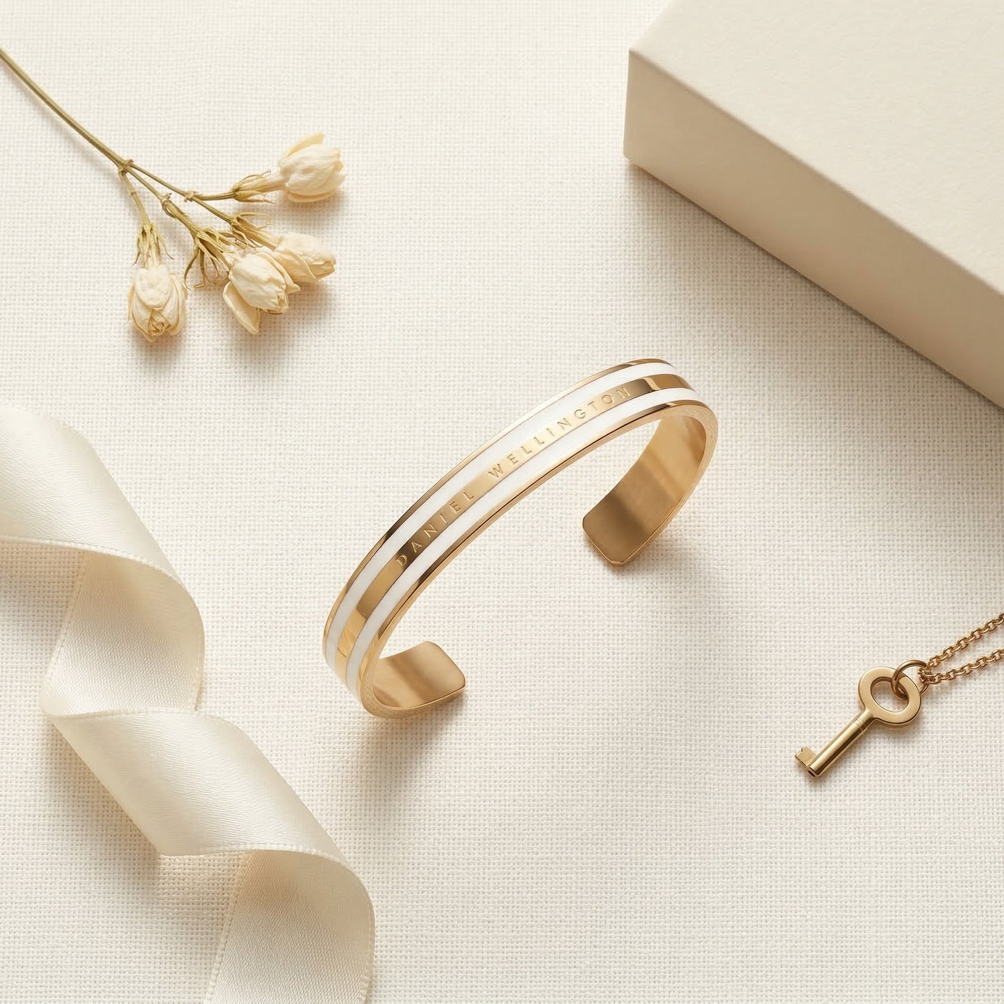 Golden Enamel Luxe Bracelet