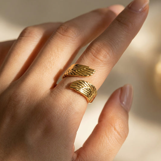 Korean Gold Plated Wings Open Finger Ring
