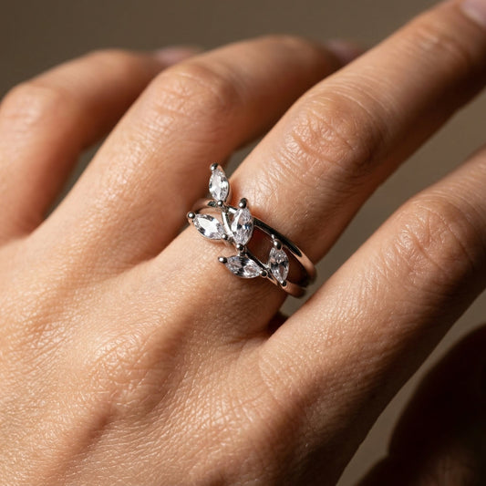 Korean Crystal Leaf Adjustable Open Finger Ring