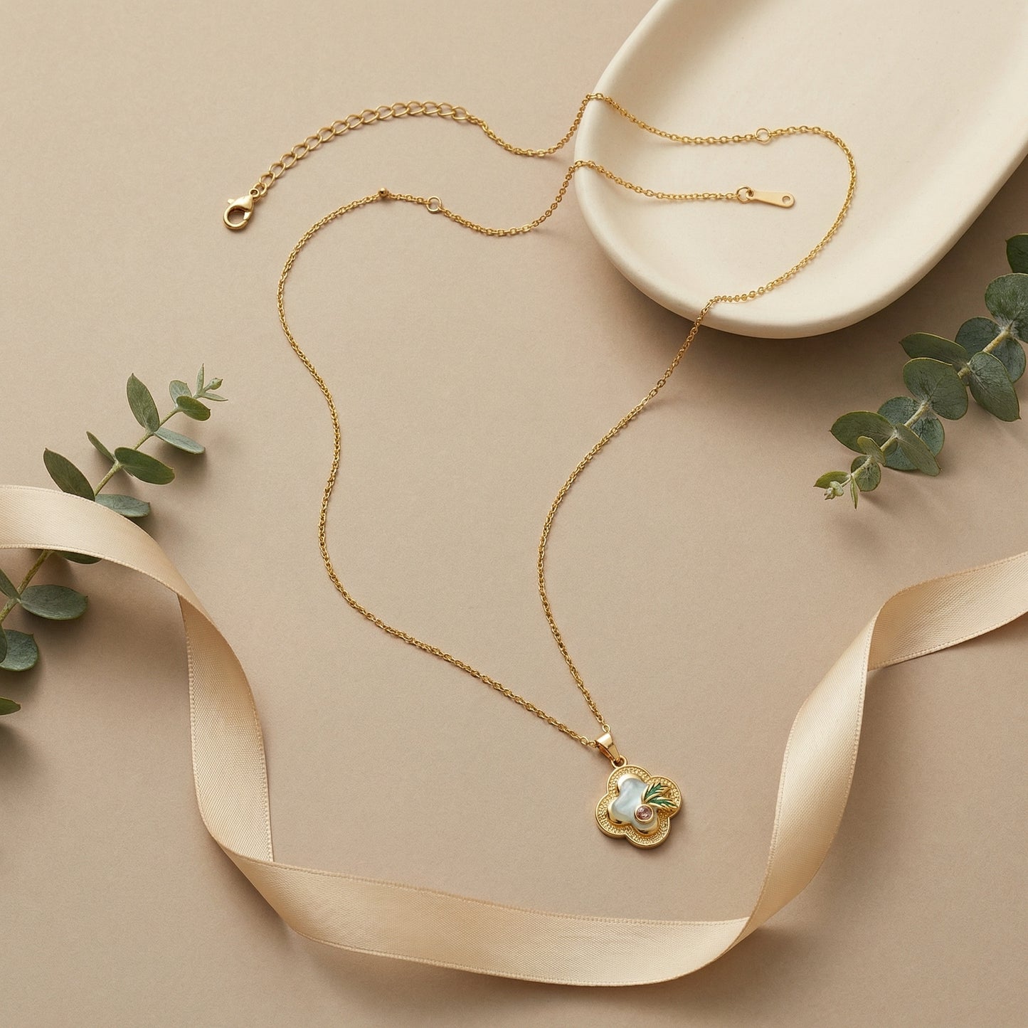 Korean Floral Clover Pendant Necklace