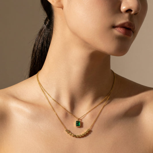 Korean Gold Necklace With Green Stone