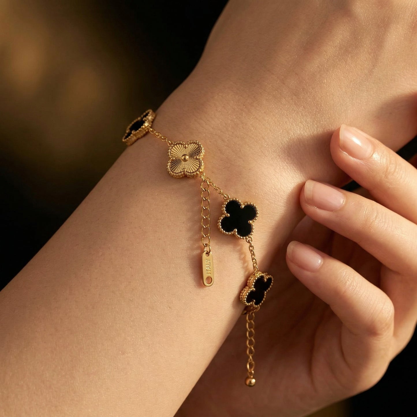 Midnight Clover Gold Bracelet