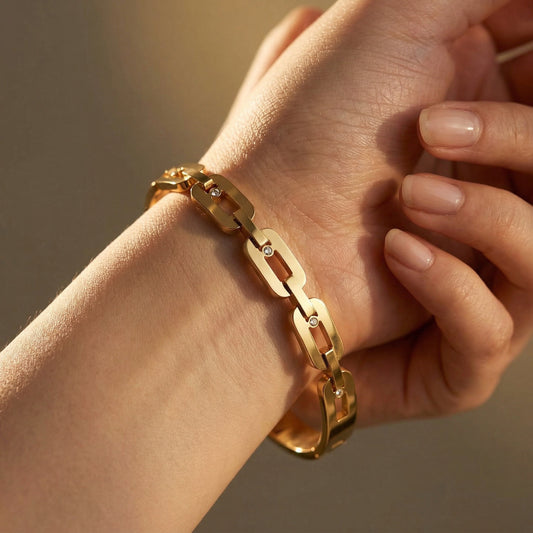 Oval Link Luxe Bracelet